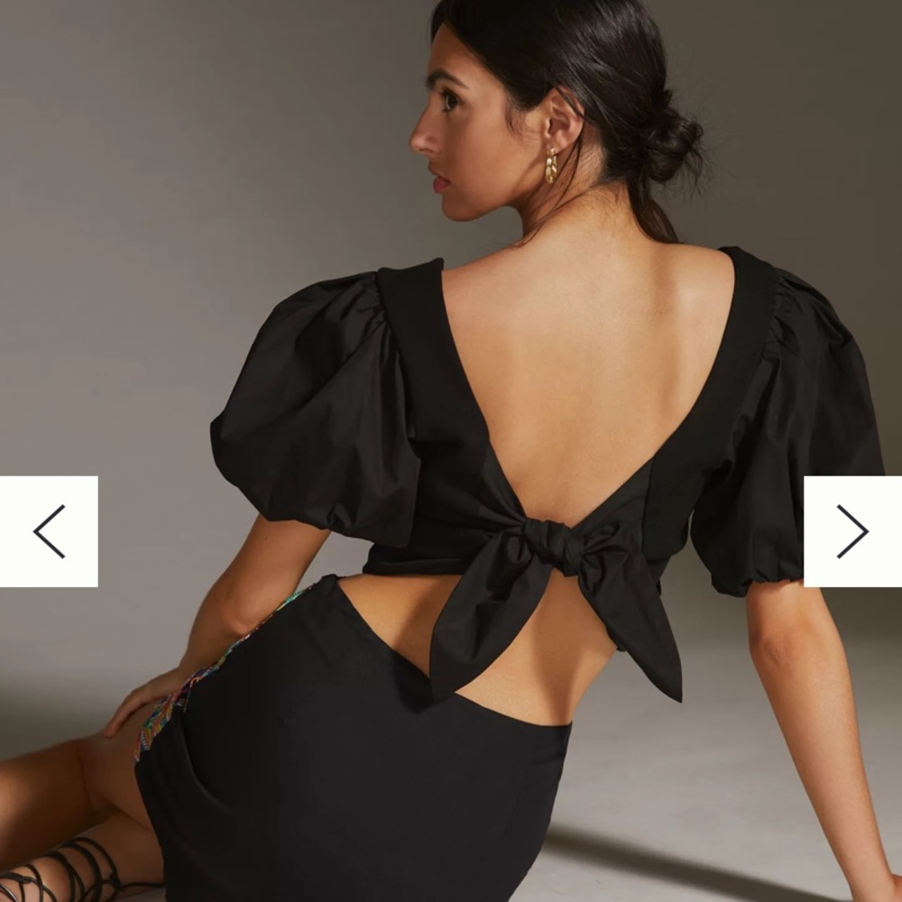 Anthropologie tie back crop top